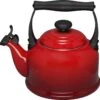 Le Creuset Tradition Fluitketel - 2.1 L - Kersenrood -Waterfilterkan Winkel 1200x1188 1
