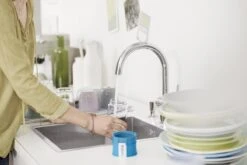 BRITA - Waterfilterfles VITAL - 0,6L - Roze - Inclusief 1 MicroDisc Waterfilter -Waterfilterkan Winkel 1200x801 23