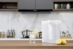 Philips Water Instant Water Filter - 3 L Inhoud, 1 L/min Snelle Doorstroming, Oplaadbaar Via USB-C -Waterfilterkan Winkel 1200x802 1