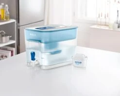 BRITA - Waterfilterkan Flow Cool - Blauw - 8,2L -Waterfilterkan Winkel 1200x959