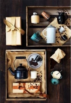 Le Creuset Demi Fluitketel - 1,1 L - Ebbenzwart -Waterfilterkan Winkel 830x1200 1