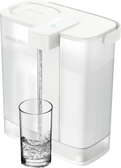 Philips Water Instant Water Filter - 3 L Inhoud, 1 L/min Snelle Doorstroming, Oplaadbaar Via USB-C -Waterfilterkan Winkel 865x1200
